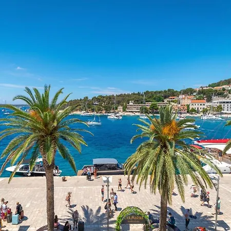 Hotel Riva Marina Hvar 4*