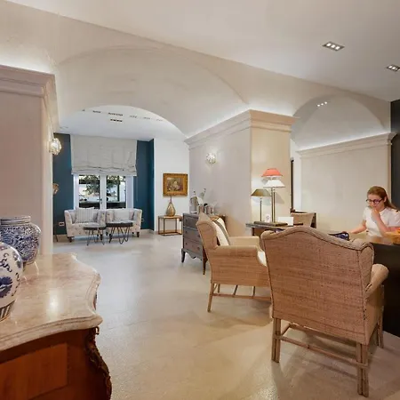 Riva Marina Hvar 4* Хвар