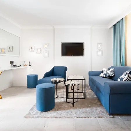 Готель Riva Marina Hvar 4*