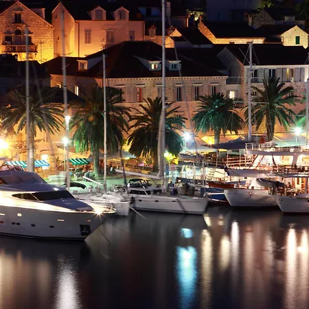Riva Marina Hvar Hotel 4*